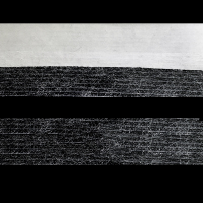 Прокладочная лента (паутинка на бумаге) DFD23, шир. 25 мм (боб. 100 м), цвет белый - купить в Северодвинске. Цена: 4.30 руб.